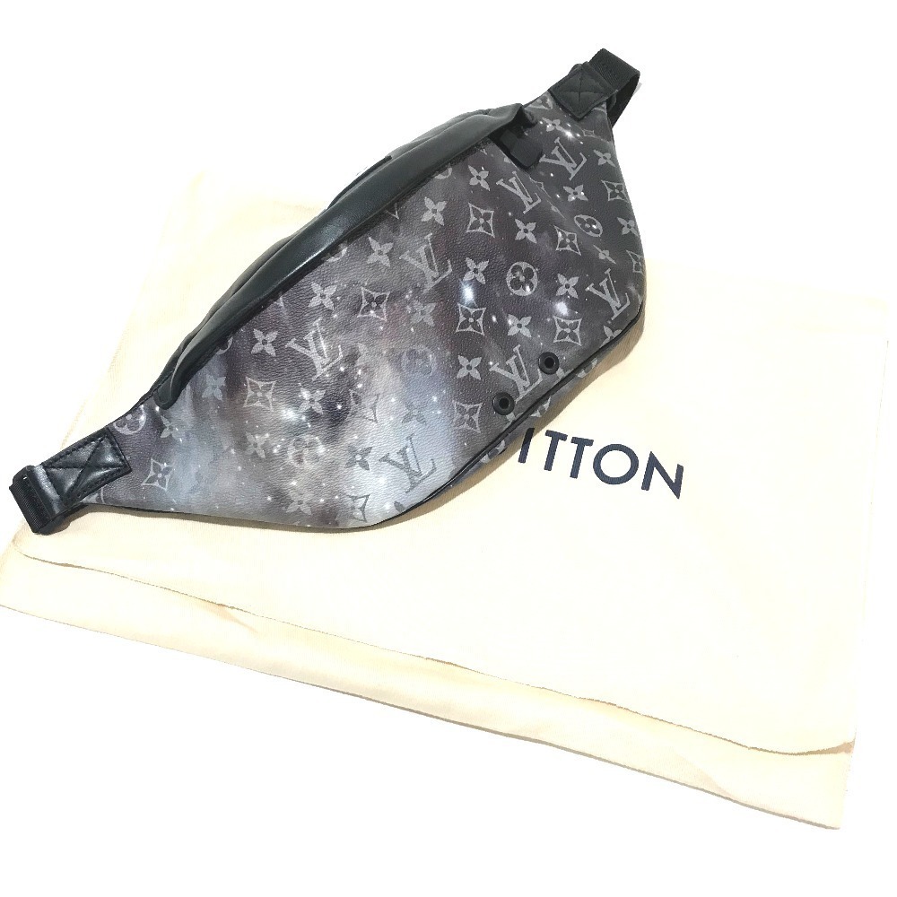 Louis Vuitton Monogram Galaxy Discovery Bum Bag Black Silver